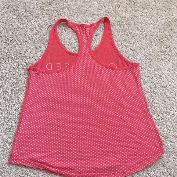 Nike Workout Tank - Picture 2 of 2